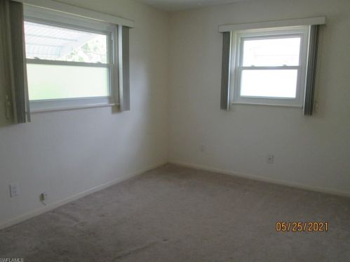 1 Hamlin Ct, Lehigh Acres FL 33936-7211 exterior