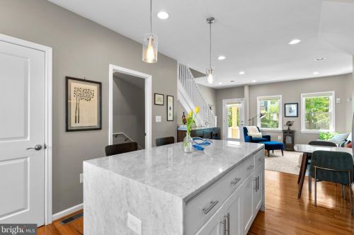 1147 Abbey Pl, Washington DC exterior