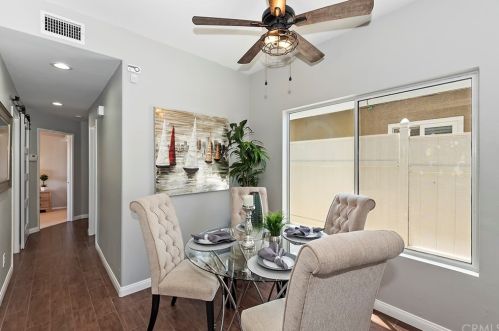 126 33 St, Newport Beach CA  92663-3028 exterior