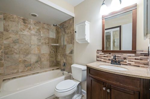 2049 El Campo Ave, Deltona FL  32725-3204 exterior