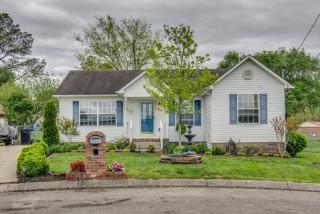 208 Michelle Ct, Columbia, TN 38401-8325