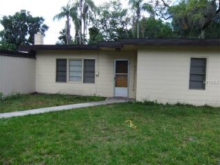 1400 57th Avenue Dr, Bradenton, FL 34203-6861