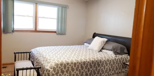 6727 Nebraska Ave, Hammond IN  46323-1945 exterior