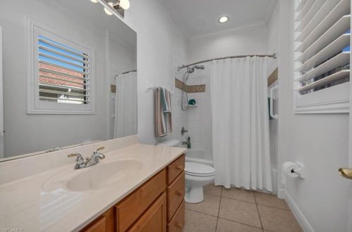 5113 Castlerock Way, Naples FL 34112-7926 exterior