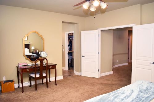 2065 Katnich Ln, Lodi CA 95242-4805 exterior