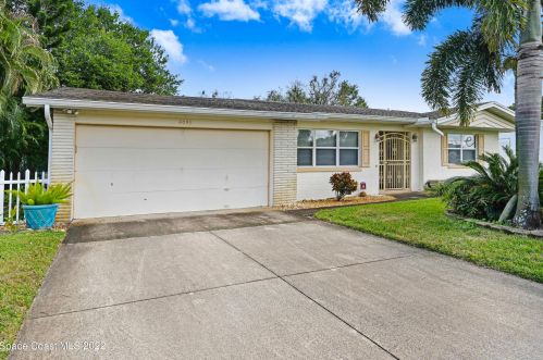 4095 Trinidad Ave, Titusville, FL 32780-6158