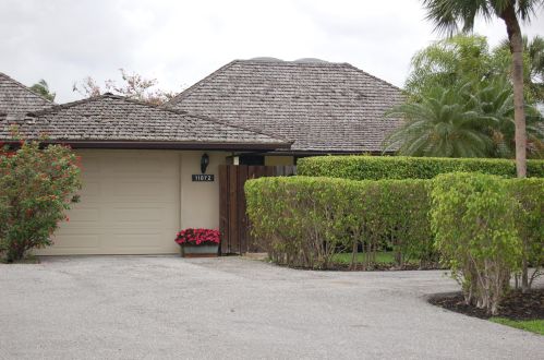 11872 Pebblewood Dr, West Palm Beach, FL 33414-6031