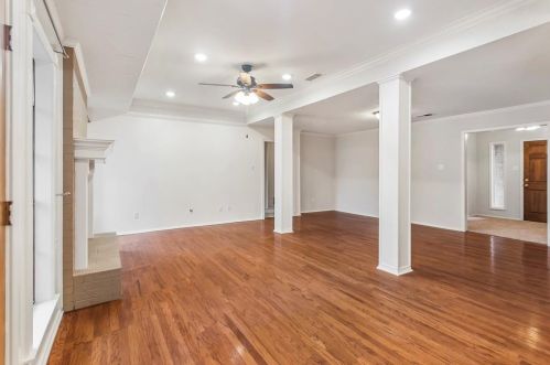 7108 Oak Frst Dr, Bryan TX 77808-6268 exterior