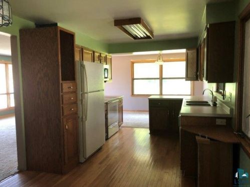 308 Midway Ave, Duluth, MN 55810-1811