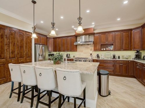 11171 53rd Ave, Saint Petersburg FL  33708-2936 exterior