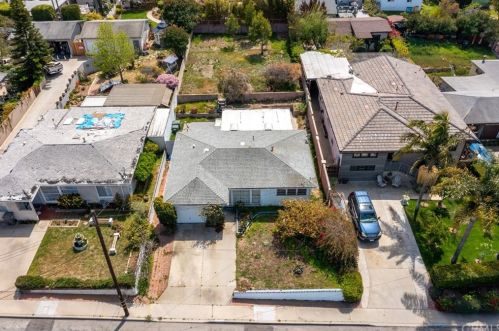 2302 Ives Ln, Redondo Beach, CA 90278-5116
