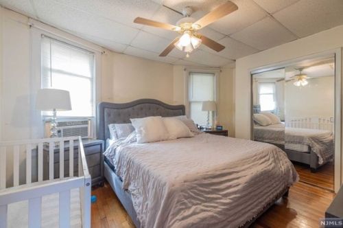 19 Gordon St, Ridgefield Park NJ  07660-1112 exterior