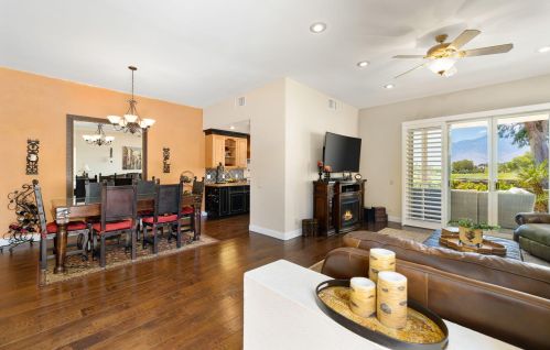 107 Augusta Dr, Rancho Mirage CA  92270-1613 exterior