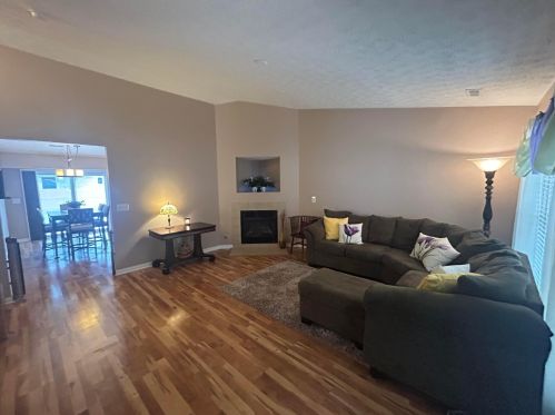 7709 Waggoner Chase Blvd, Blacklick OH  43004-9191 exterior