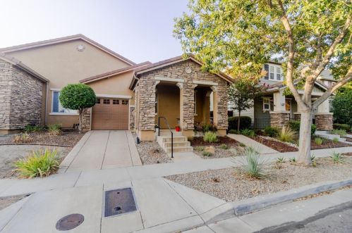 2607 Allen Cir, Woodland, CA 95776-5341