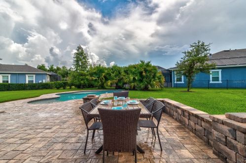 8239 Swiss Chard Cir, Land O Lakes FL  34637-7662 exterior