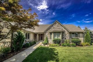 15130 Bittersweet Rd, Brookfield, WI 53005-2629