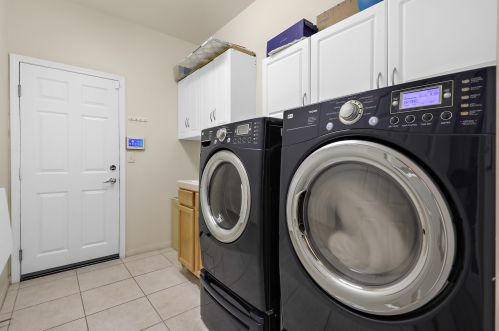 106 Clearwater Way, Rancho Mirage CA  92270-1754 exterior