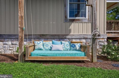 1109 Upper Van Reed Rd, Dauberville PA  19533-9342 exterior