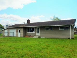 2201 Bay Ave, Ocosta, WA 98520-4509