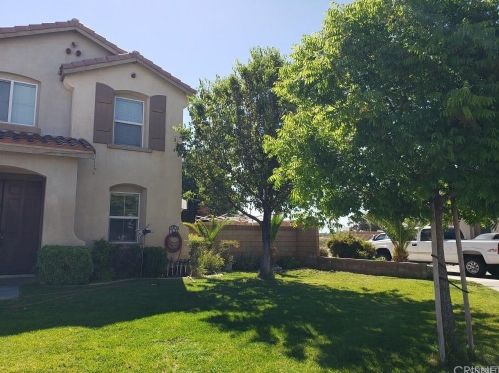 44232 Begonia St, Lancaster, CA 93535-1777