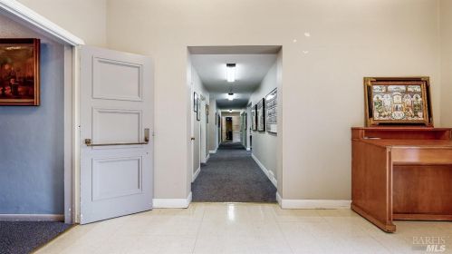 855 7 St, Santa Rosa CA  95401-6106 exterior