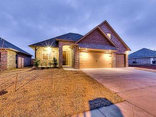 14000 Georgian Way, Yukon OK  73099-8719 exterior