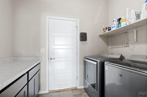 955 Los Charros Dr, Pueblo CO 81007-6167 exterior