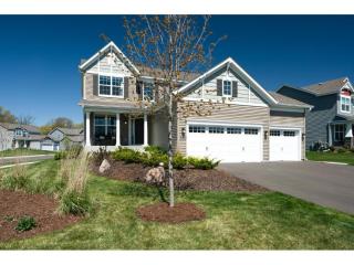 12702 Petersburg St, Lino Lakes, MN 55449