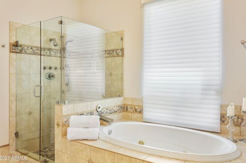 10461 Windrose Dr, Scottsdale AZ  85259-2423 exterior