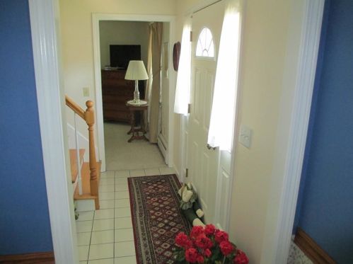 30 Tomahawk Cir, South Kingstown, RI 02874-2111