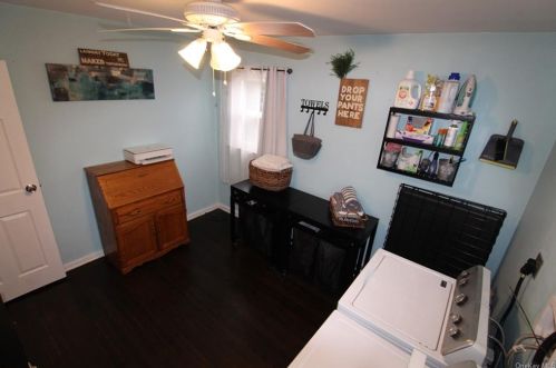 849 Warren Ave, Thornwood NY  10594-1626 exterior