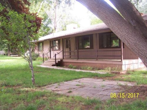 9750 Garden Ln, Cornville, AZ 86325-5302
