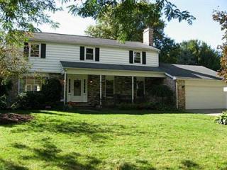 812 Wedgewood Dr, Erie, PA 16505-1152