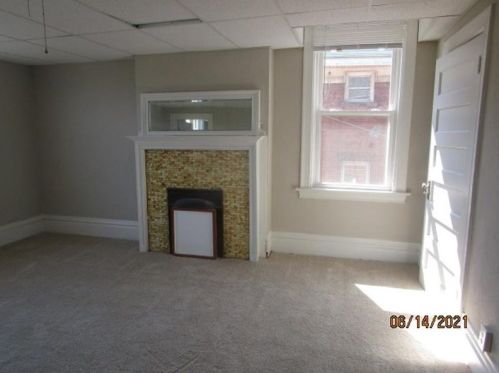 730 California Ave, Pittsburgh PA 15212-3814 exterior