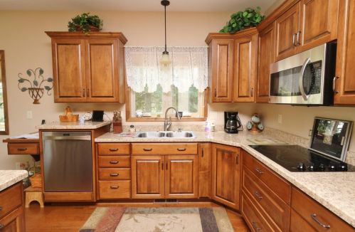 1411 Karnis Dr, Alex MN  56308-5178 exterior