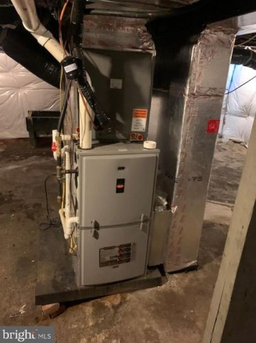 309 Fulton St, Hanover PA 17331-2724 exterior