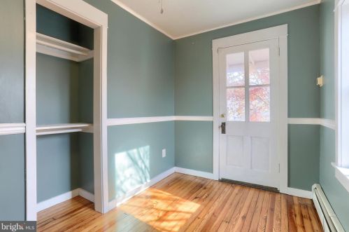 203 Paxtang Ave, Harrisburg PA  17111-1841 exterior