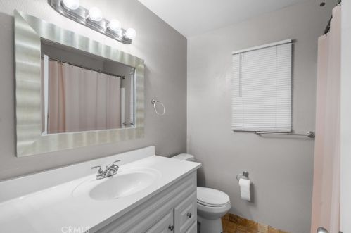 44644 Stillwater Dr, Lancaster CA  93536-6457 exterior