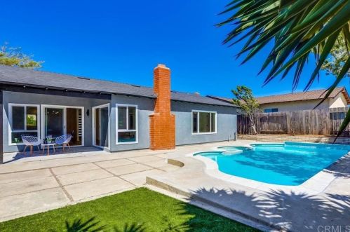 6381 Amberly St, San Diego CA  92120-2101 exterior