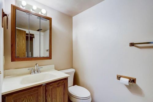 2601 Westbrook Ln, Madison WI  53711-4170 exterior