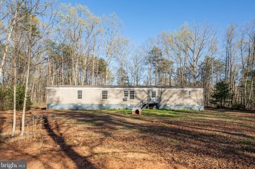 15166 Sassafras Ln, Madison Mills VA  22960-3825 exterior