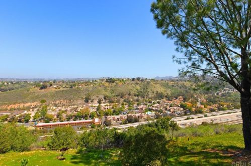 5491 Redding Rd, San Diego CA  92115-1134 exterior