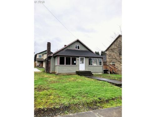 40303 Therese St, Sandy, OR 97055-9527
