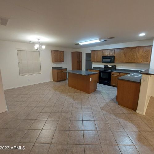 5434 Dove Vly, Buckeye AZ  85326-1709 exterior