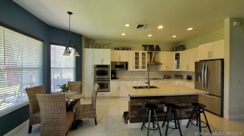17424 47th Ct, Hollywood, FL 33029-5056