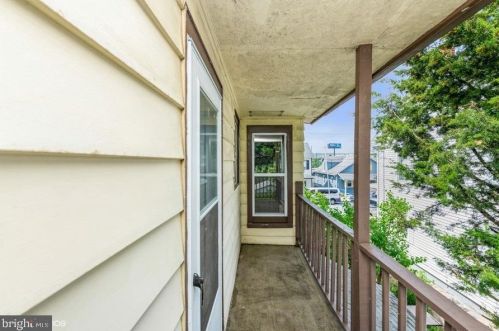 18 Jury St, Highspire PA  17034-1010 exterior