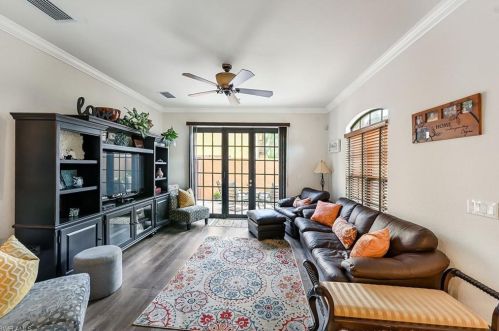 9123 Delano St, Naples, FL 34113-3294