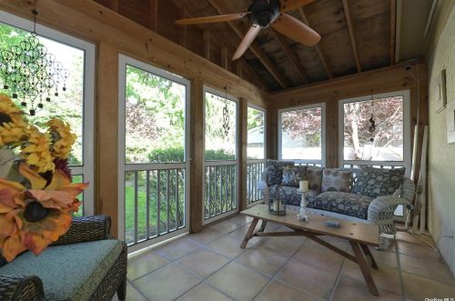 50 Burton Ave, Woodsburgh NY  11598-1750 exterior