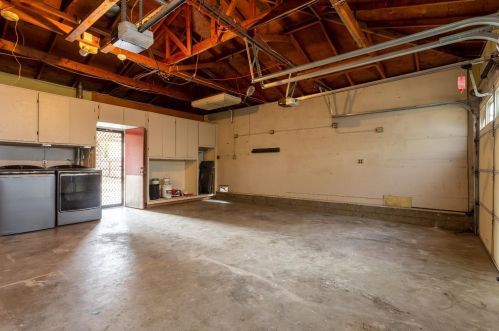 827 Grant Ave, Manteca CA  95336-3727 exterior